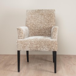 Comfortabele eetkamerstoel met hoge rug