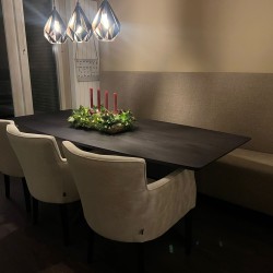 Eetkamerstoel-in-velours-stof Eetkamerstoel-in-velours-stof