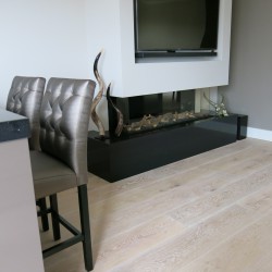 Gecapitonneerde design barstoelen op maat