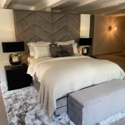 Gestoffeerd-hoofdbord-op-maat