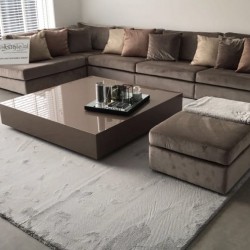 Luxe design bank op maat in velours stof Luxe design bank op maat in velours stof