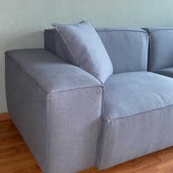 Luxe elementen bank maatwerk in stevige stof Luxe elementen bank maatwerk in stevige stof