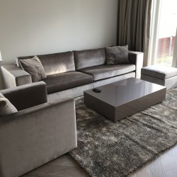 Moderne bank en fauteuil op maat Moderne bank en fauteuil op maat