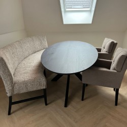 Ovale-eetkamerbank-op-maat Ovale-eetkamerbank-op-maat