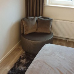 Ronde fauteuil op maat in luxe stoffen Ronde fauteuil op maat in luxe stoffen