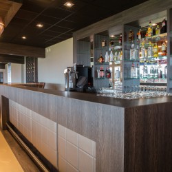 Wandbekleding op maat voor bar Wandbekleding op maat voor bar