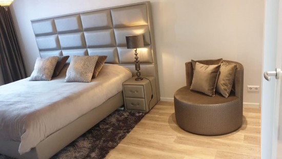 Luxe bedden op maat met maatwerk hoofdbord Luxe bedden op maat met maatwerk hoofdbord