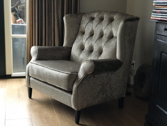 Luxe fauteuil op maat in slangenprint Luxe fauteuil op maat in slangenprint
