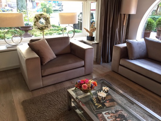 Luxe velours fauteuil op maat (2) Luxe velours fauteuil op maat (2)