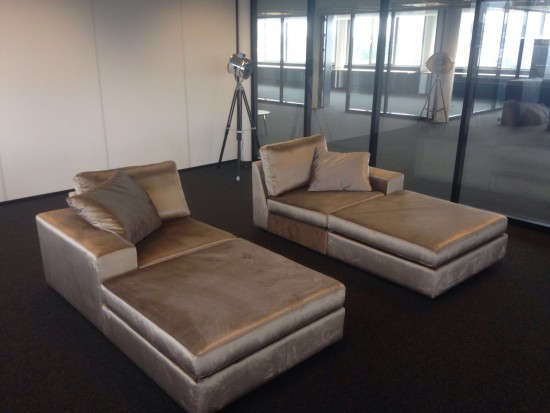 Velours bioscoopbanken op maat (2) Velours bioscoopbanken op maat (2)