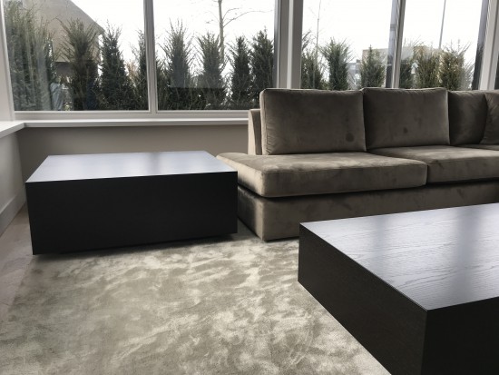 Velvet hoekbanken op maat in design stoffen en bloksalontafels op maat Velvet hoekbanken op maat in design stoffen en bloksalontafels op maat