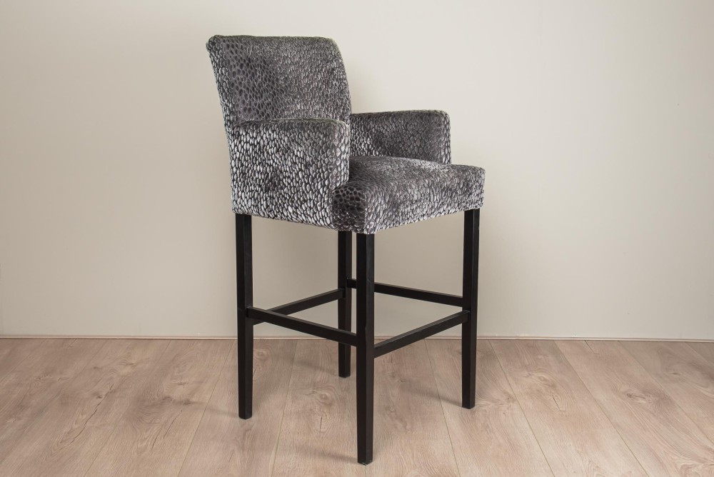 Moderne barkruk op maat