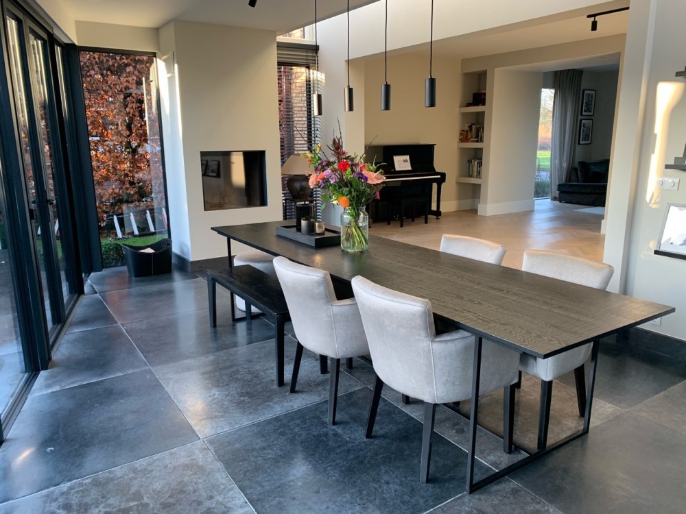 Eetkamerstoel met armleuning Eetkamerstoel met armleuning