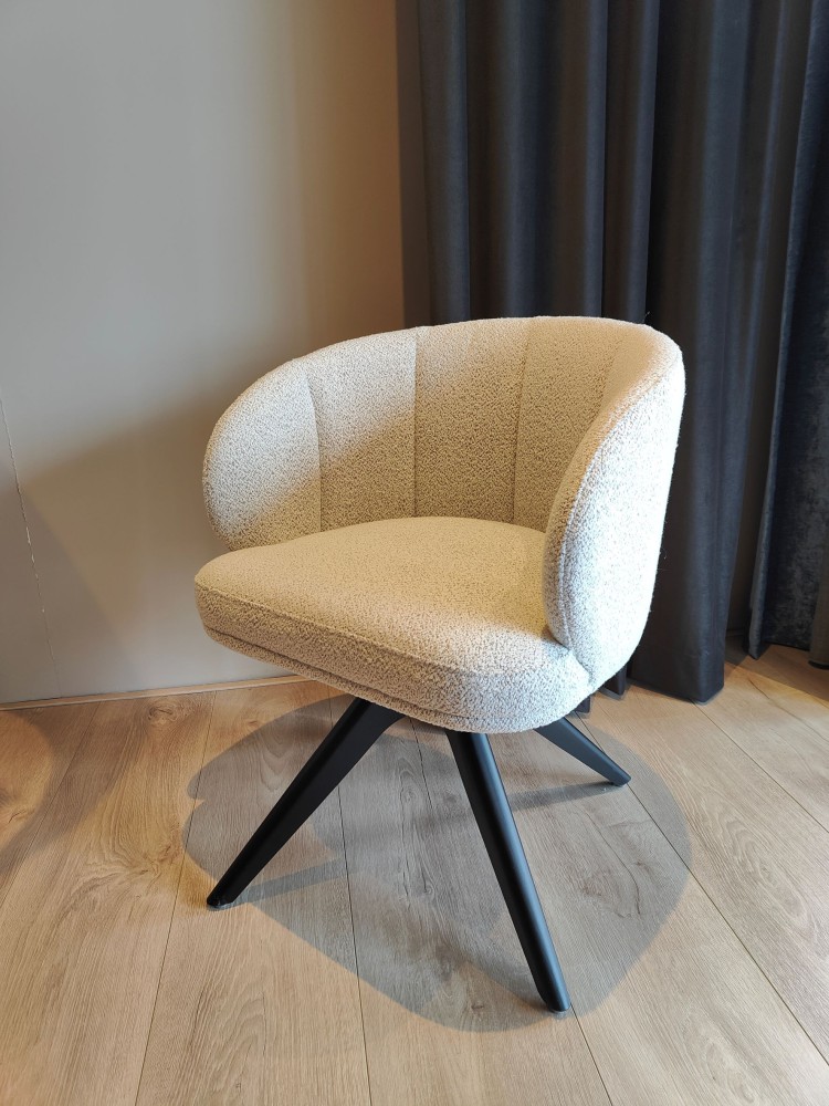 Moderne eetkamer fauteuil Moderne eetkamer fauteuil