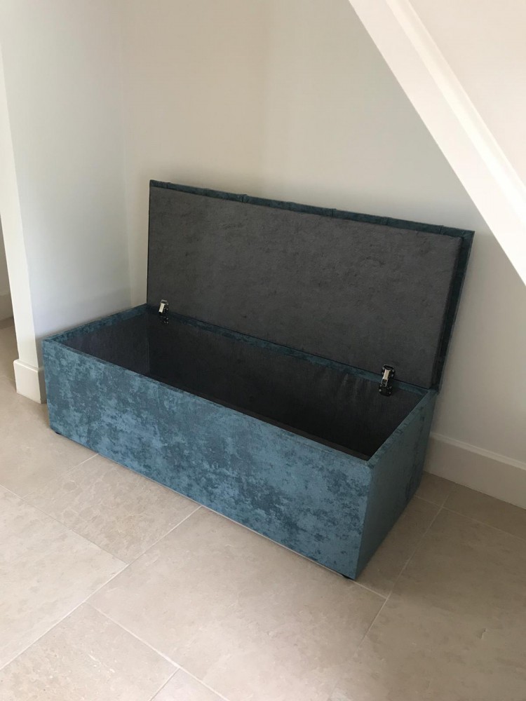 Opberg poef op maat Opberg poef op maat