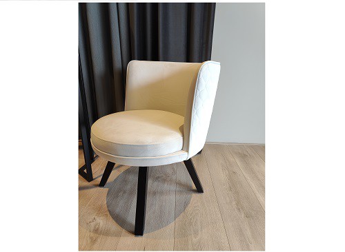 Luxe eetkamer fauteuil Luxe eetkamer fauteuil