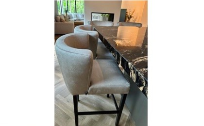 Luxe barstoel op maat Luxe barstoel op maat